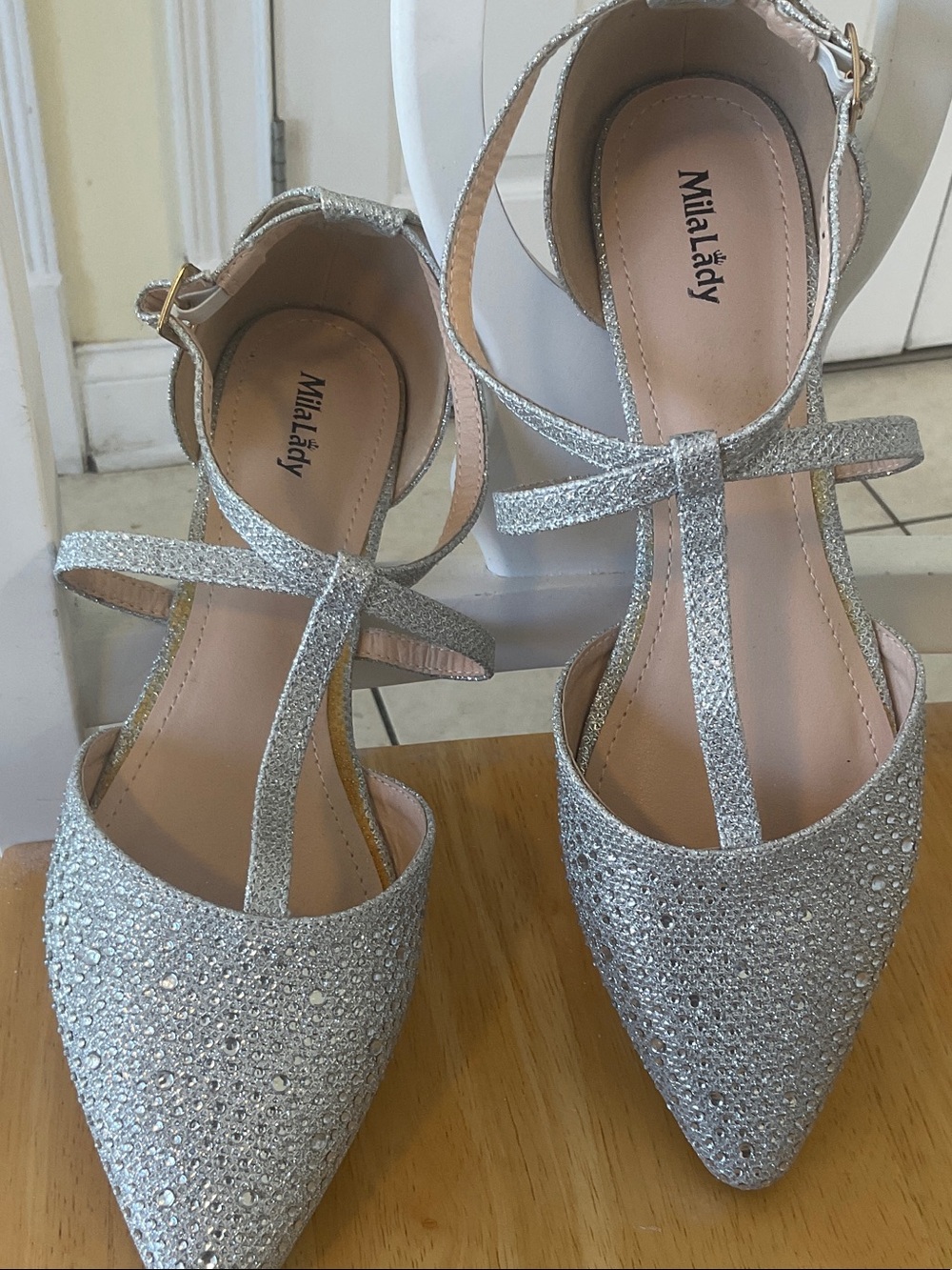 Milalady GlitterSilver Pointed-Toe Ankle Strap Heels